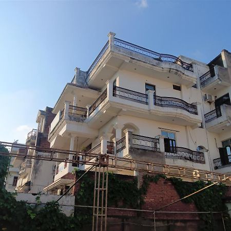 Varuna Palace Varanasi Bagian luar foto