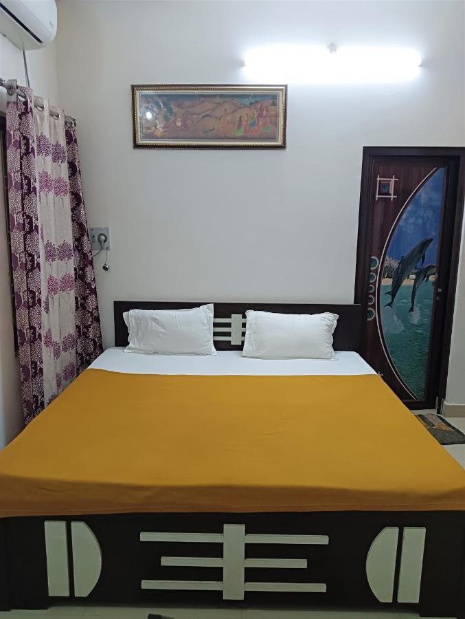 Varuna Palace Varanasi Bagian luar foto