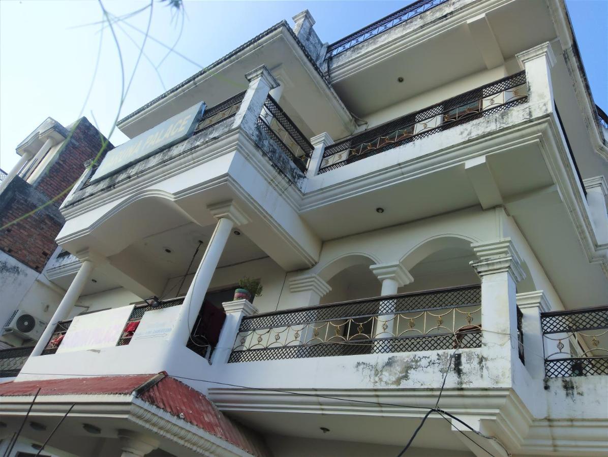 Varuna Palace Varanasi Bagian luar foto
